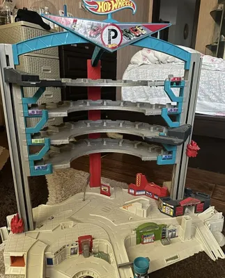 Original Hotwheels garaji