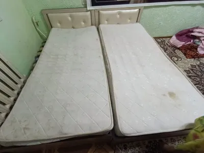 Продаются две кровати, состояние хорошее, только матрасы износились 1