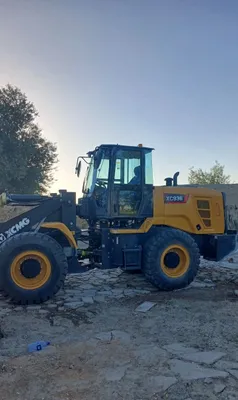 XCMG pogruzga sotiladi 2.1 kuba 1