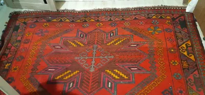 Qadimiy turkman qo‘l mehnatida tayyorlangan gilam 1