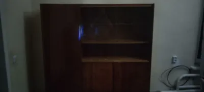 Продаётся сервант 1