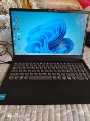 Ноутбук LENOVO 1