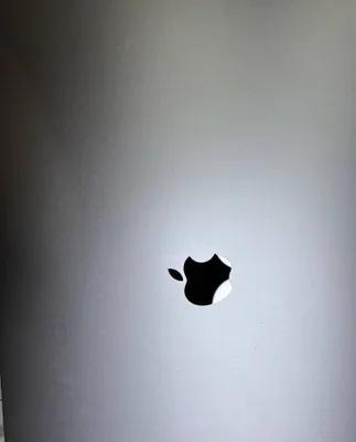 MacBook 2019, 16 ГБ, 512 ГБ, зарядное устройство в комплекте, идеальное состояние, можно проверить 1