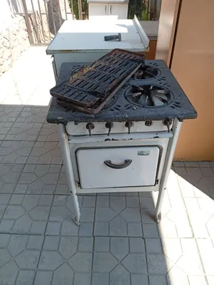 Mebel, gaz va rakovina sotiladi 1