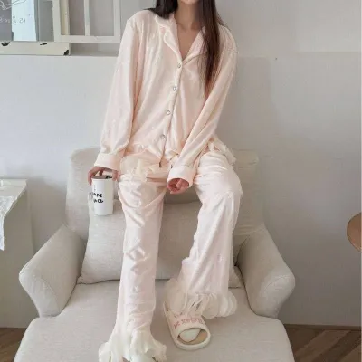 Dvoyka a a Momiq Pijama 1