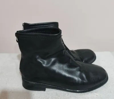 Issiq yarim etiklar, eko charm, 42-o‘lcham, kichik keladi, 120 000 so‘m