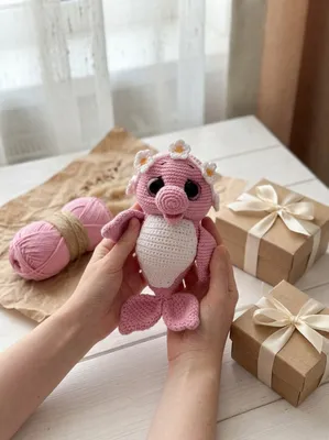 Вязанная игрушка «Дельфинчик» 1