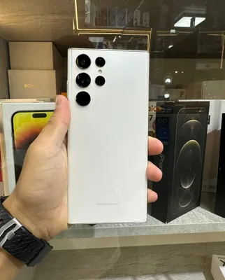 Samsung S22 Ultra 1