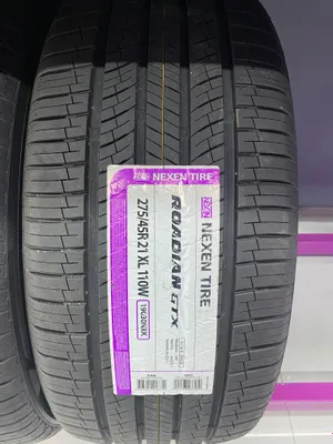 Nexen Roadian GTX 275/45R21