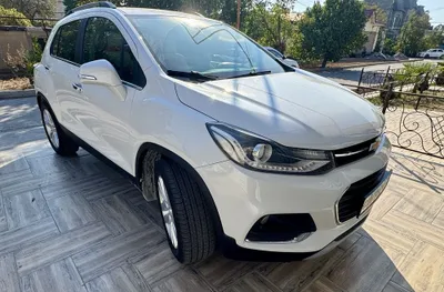 Chevrolet Tracker Premier, автомат 1