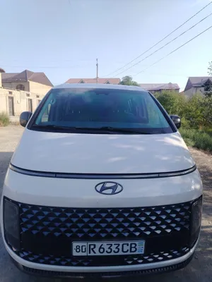 Hyundai Staria 2022 1