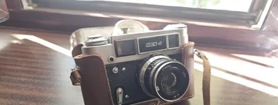FED 4 fotoapparatini sotaman 1