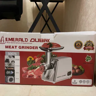 Мясорубка Emerald Dubay 5007S мощностью 3000 Вт 1