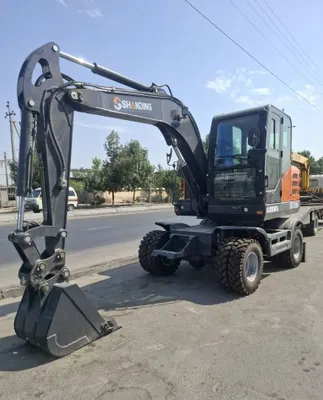Экскаватор 130W Shangding, Китай 1