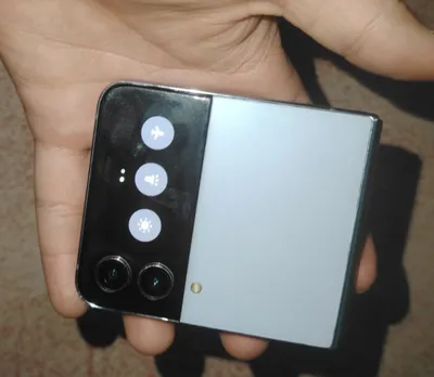 Samsung Z Flip 4 256 ГБ 1