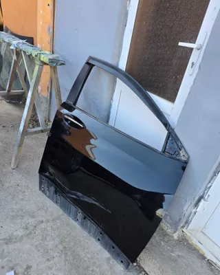 Treker 2 b u eshik oʻng oldi