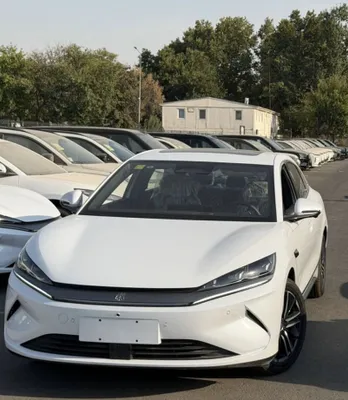 BYD Qin L, запас хода 545 км, без пробега 1