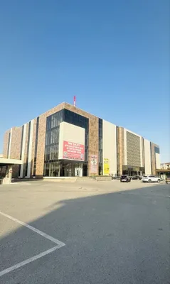 Продаётся магазин на старом Критом рынке по низкой цене 1