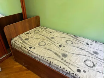 Односпальная кровать 1
