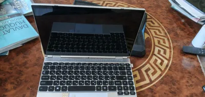 Ноутбук HP 16/256 ГБ с сенсорным экраном 1