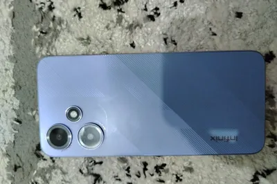 Infinix Hot 30 Play, память 128/16, состояние идеальное, батарея: 6000 мА·ч 1