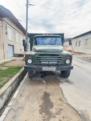 Zil kvadirat srochna sotiladi 1