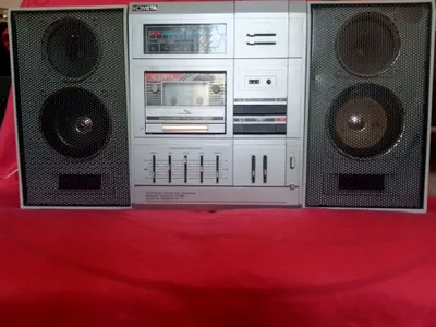 Продам Магнитофон КОМЕТА 1