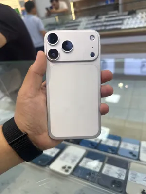 iPhone 17 korpus qilingan 11 1