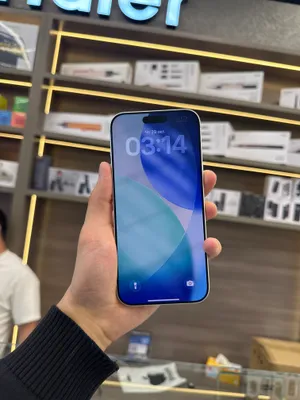 Iphone 17 Pro max Silver 1