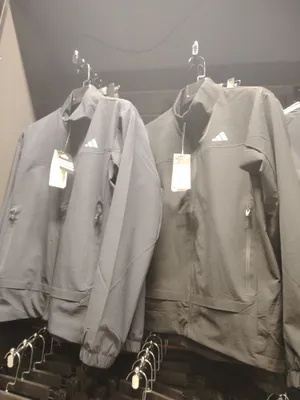 Спортивный костюм adidas