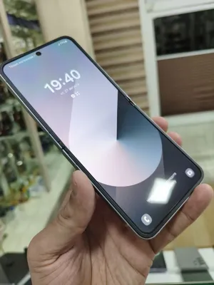 Samsung Z Flip 6 256GB 1
