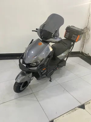 Yadea GT25 1