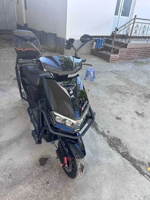 Skuter (scooter) sotiladi 1