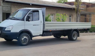 Продаётся Газель 330200 1