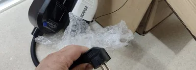«Romada» elektromobillar uchun quvvatlagich 1