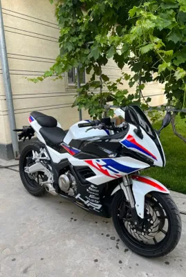 Мотоцикл BMW, 1 литр