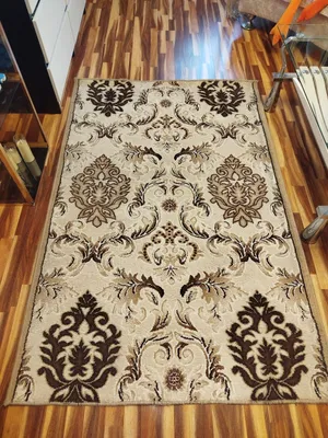 Gilam sotaman. O‘lchami: 1.80×1.20