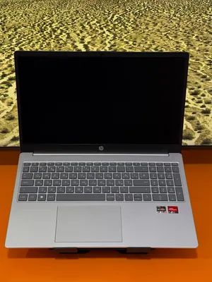 HP Laptop 1