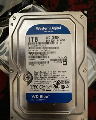 1 tera yangi qattiq disk