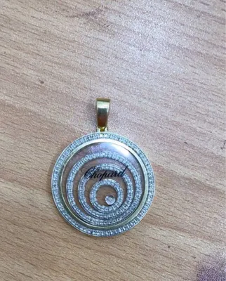 Chopard kuloni, 585 probali oltin, olmoslar bilan, 15 g (o‘rtacha)