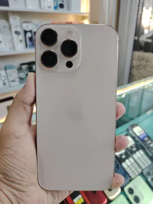 iphone 16 pro max 1