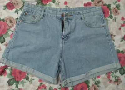 Продам джинсовые шортики. 1