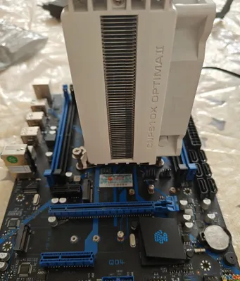 HUANANZHI X99-QD4 + 2680v4 + protsessor sovutgichi 1