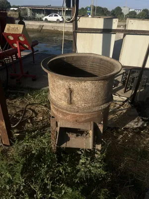 Срочно продаётся дробилка, 380 Вт 1