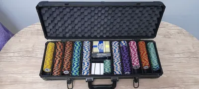 Poker komplekt sotiladi ! 1