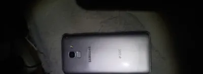 Samsung J6 telefoni 1