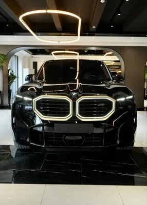 BMW XM 2023 toza 1