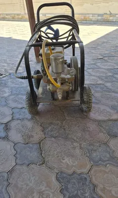 Срочно продаётся бензиновый Karcher! 1