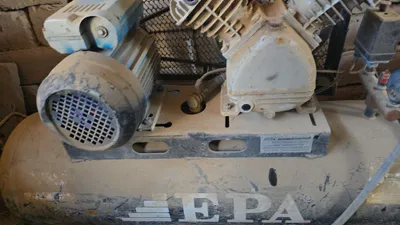 Компрессор EPA 90лт объём. 1