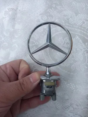Локотип Mercedes 1